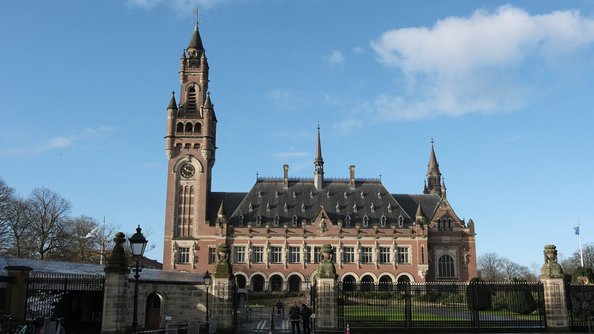 Beläget i Fredspalatset i Haag i Nederländerna hanterar Internationella domstolen (ICJ) dispyter mellan olika länder. Arkivbild.