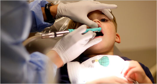 I januari 2011 uppdagades ett fall där en patient svalt en tandläkarborr.