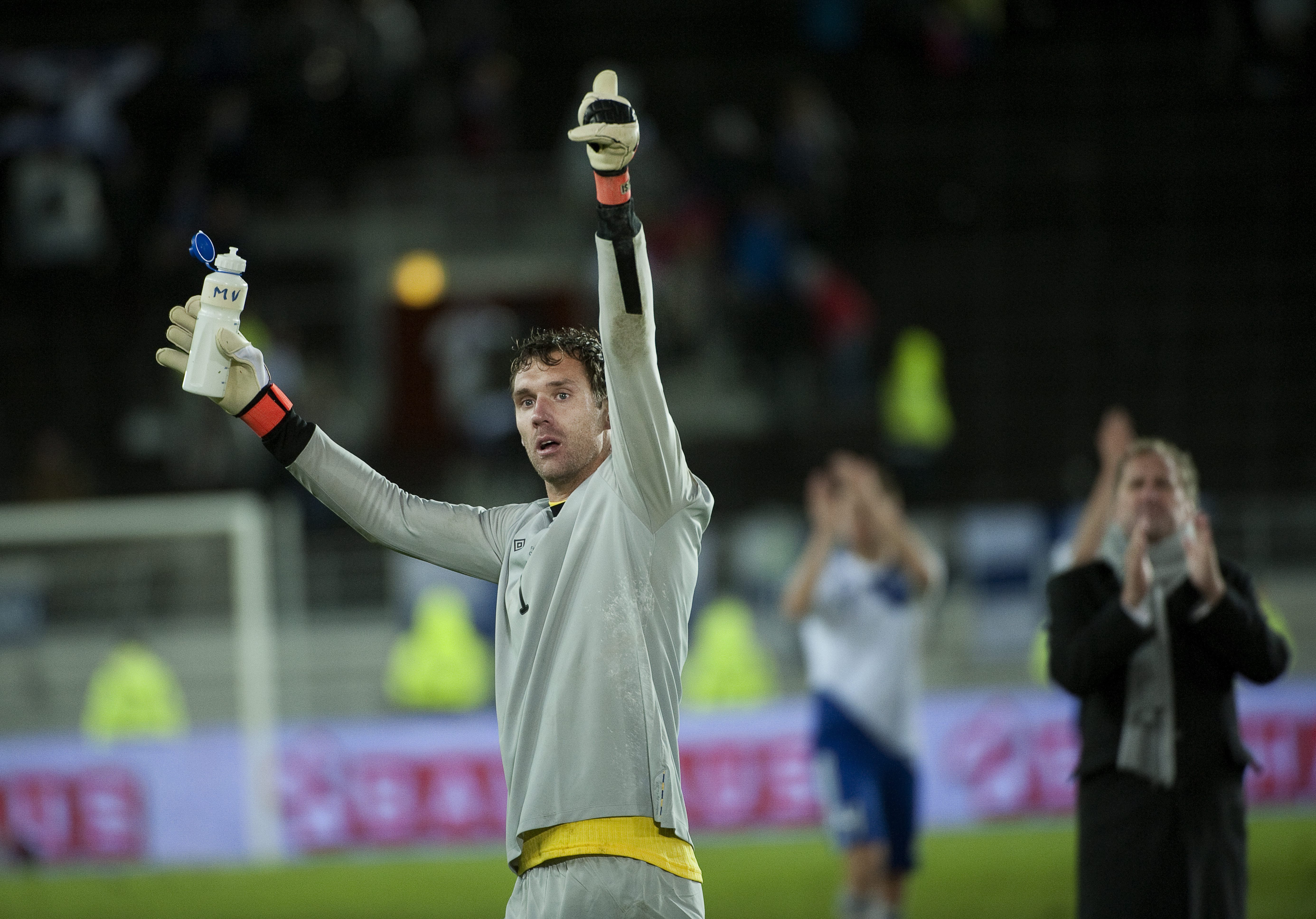 Andreas Isaksson, målvakt, PSV Eindhoven. "Isak" har varit given sista utpost i många år, så även i EM. Andreas Isaksson, målvakt, PSV Eindhoven. "Isak" har varit given sista utpost i många år, så även i EM.