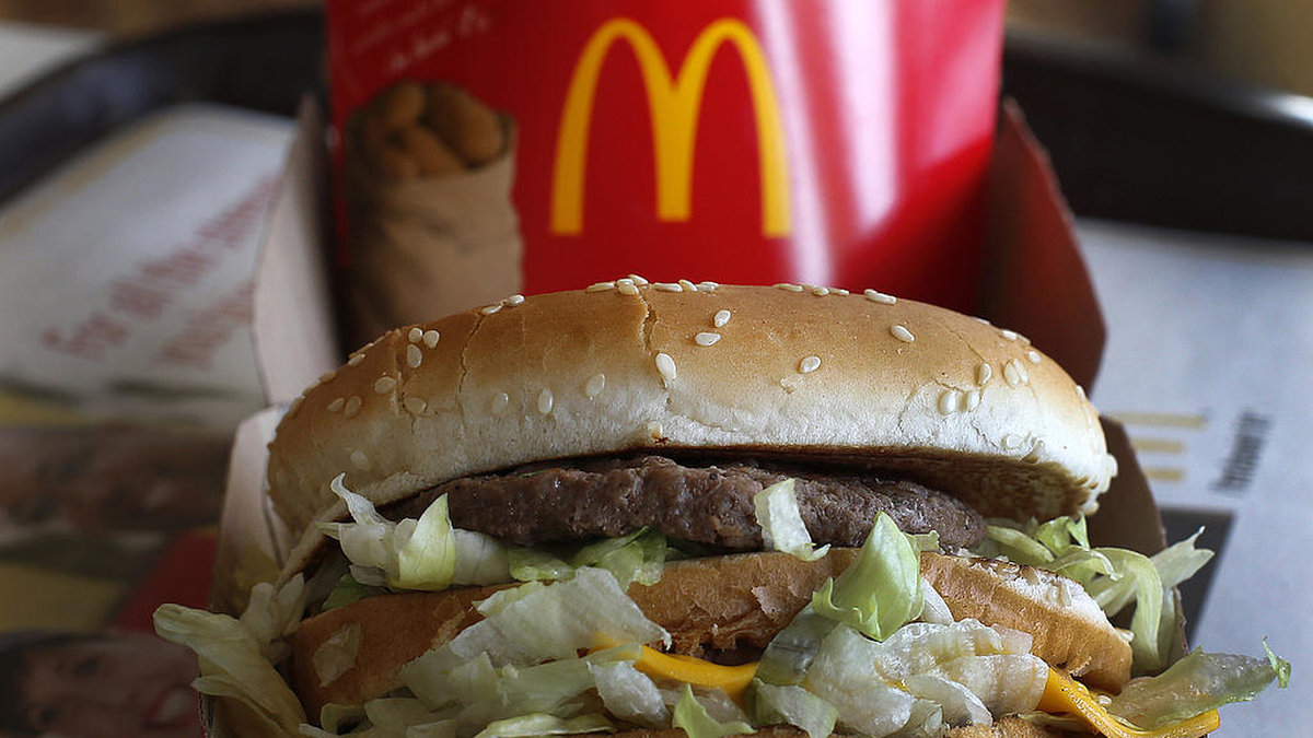 Nu säger McDonald's hej då till den här hamburgaren. 