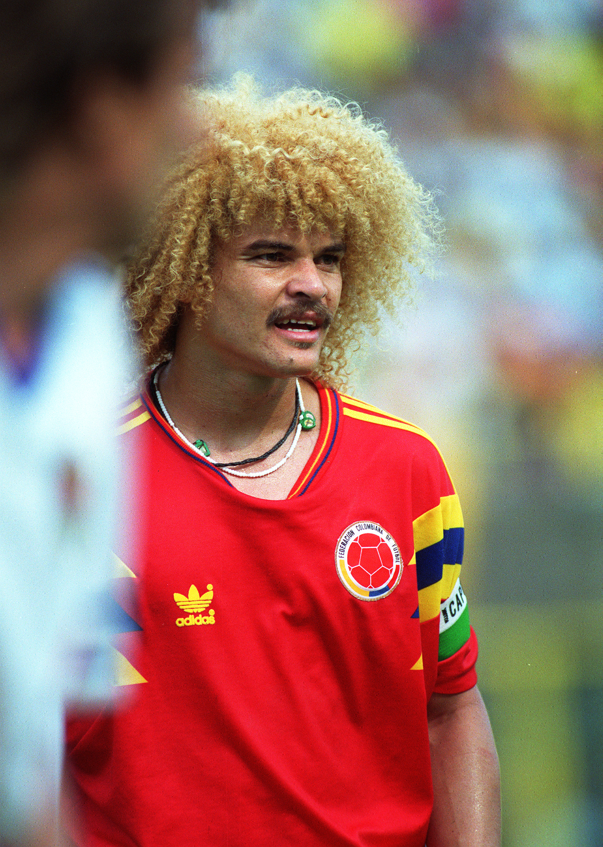 Carlos Valderrama har säkerligen inspirerat både David Luiz och Carles Puyol. Carlos Valderrama har säkerligen inspirerat både David Luiz och Carles Puyol.