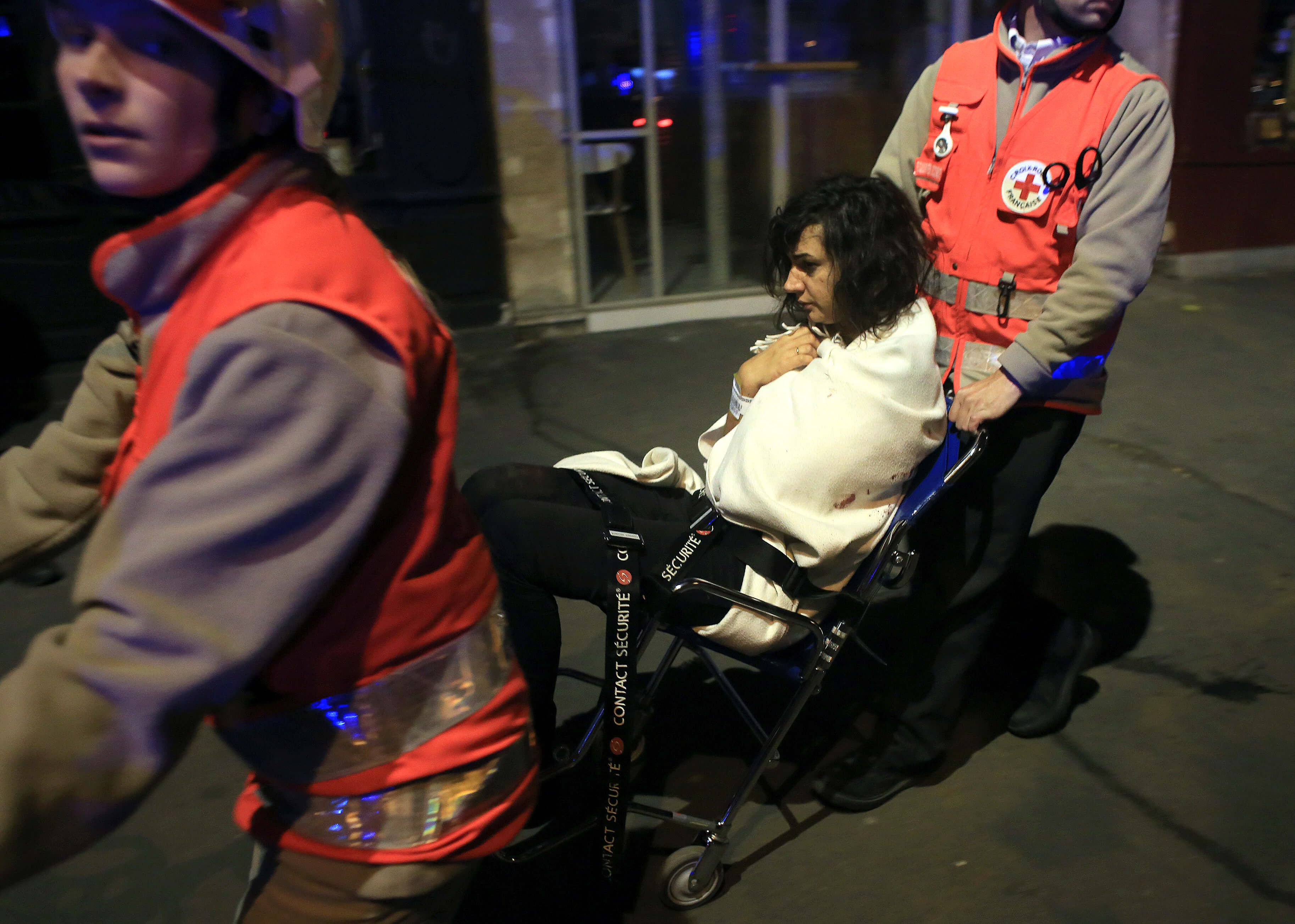 Bilder från attackerna i Paris Bilder från attackerna i Paris