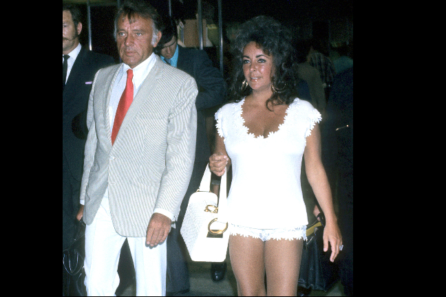 Taylor har varit gift åtta gånger, varav två med Richard Burton (bilden) Taylor har varit gift åtta gånger, varav två med Richard Burton (bilden)