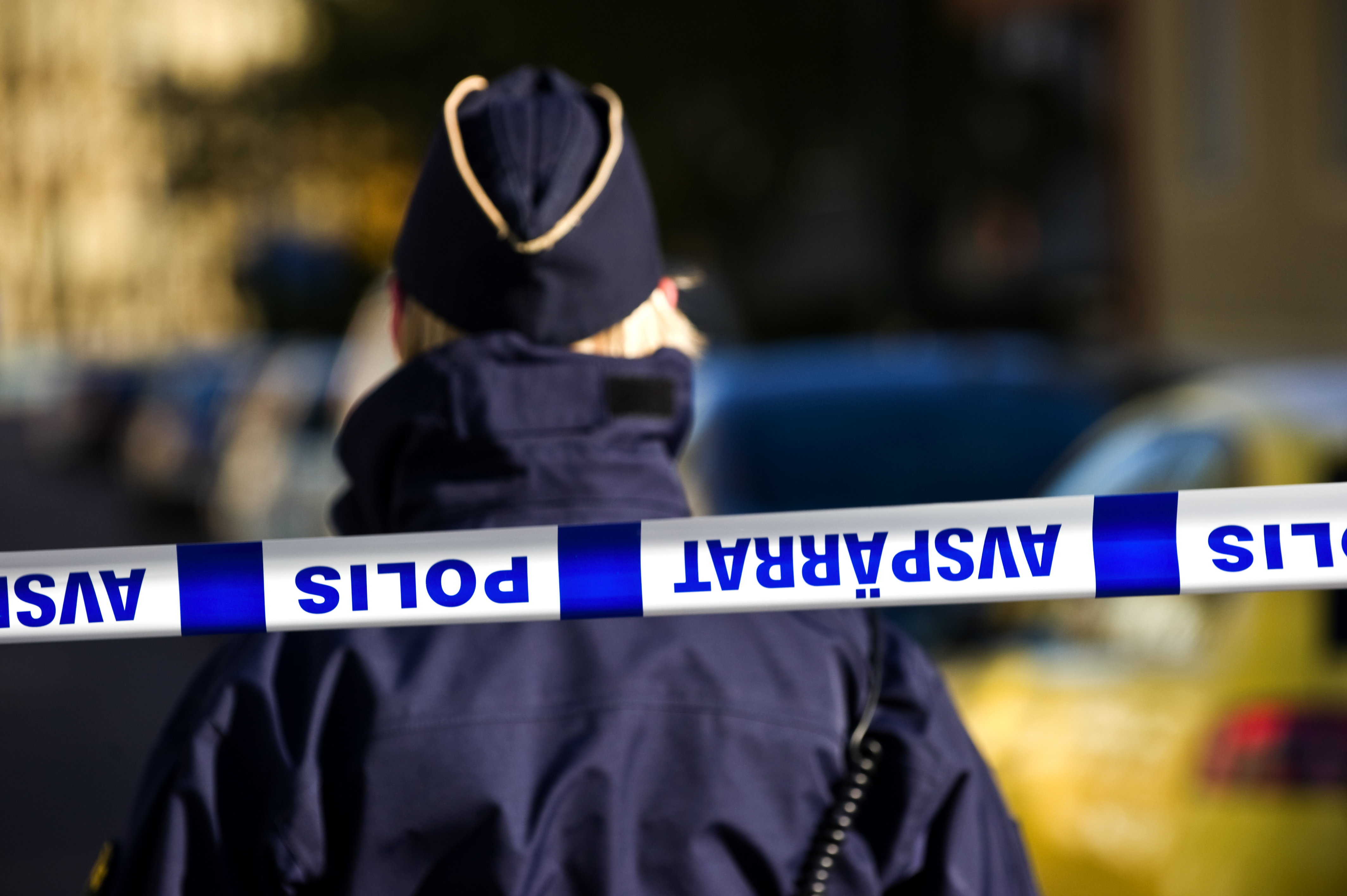 Sent på tisdagseftermiddagen kom ett larm om att en person ska ha skjutits inne på Rosengård centrum.