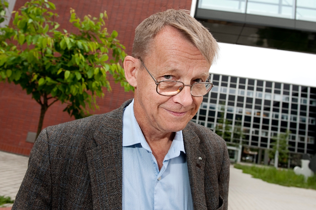 Och Hans Rosling, professor i internationell hälsa som bland annat tog initiativ till Läkare utan gränsers Sverigesektion.