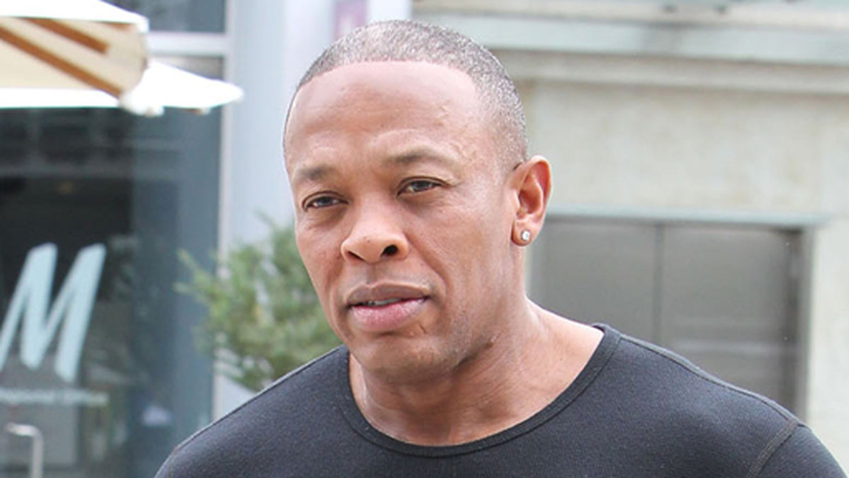 Dr. Dre blev handbojad i månads. 