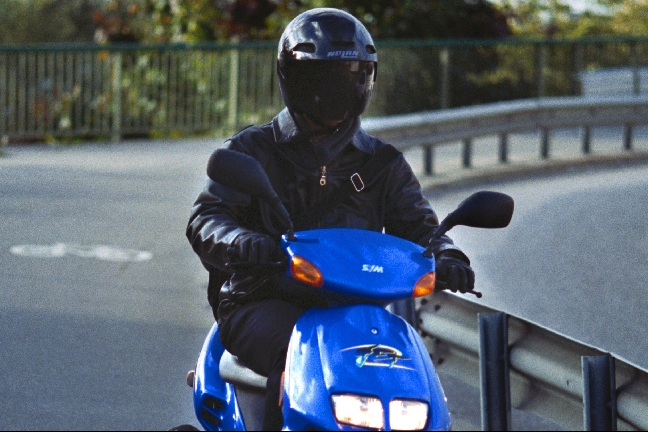 Moped, Misshandel, Kalmar