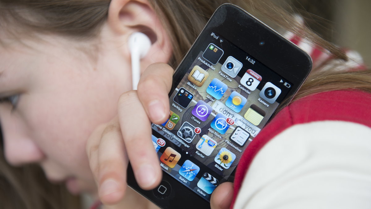 Det finns några tips på hur du ska lyssna utan att skada dina öron. 