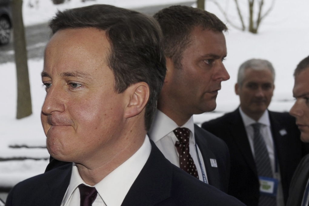 James Cameron, Englands premiärminister visade upp retoriska egenskaper som fick en att känna en doft av Tony Blair. James Cameron, Englands premiärminister visade upp retoriska egenskaper som fick en att känna en doft av Tony Blair.
