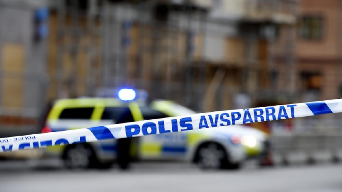 Poliskällor säger till VLT att Hägglöf kan befinna sig i Skultuna utanför Västerås. 