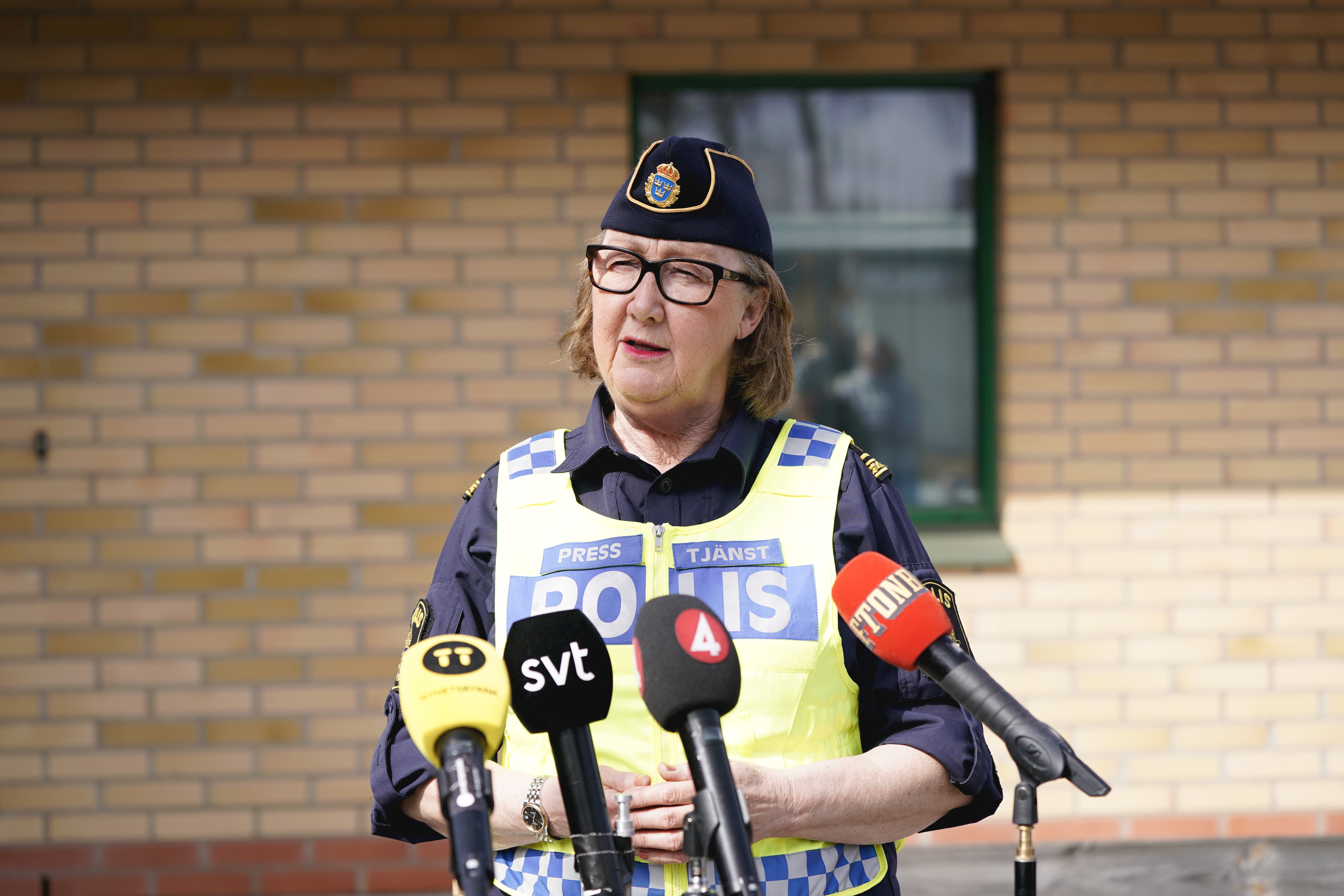 Ewa-Gun Westford. Ewa-Gun Westford.