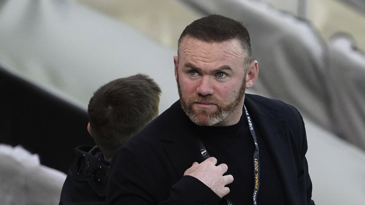 Wayne Rooney lämnar som huvudtränare för Derby County.