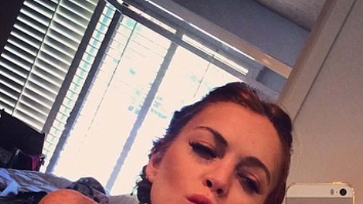 Lindsay Lohan berättade för sina instagramföljare att hon var på väg till festivalen. 
