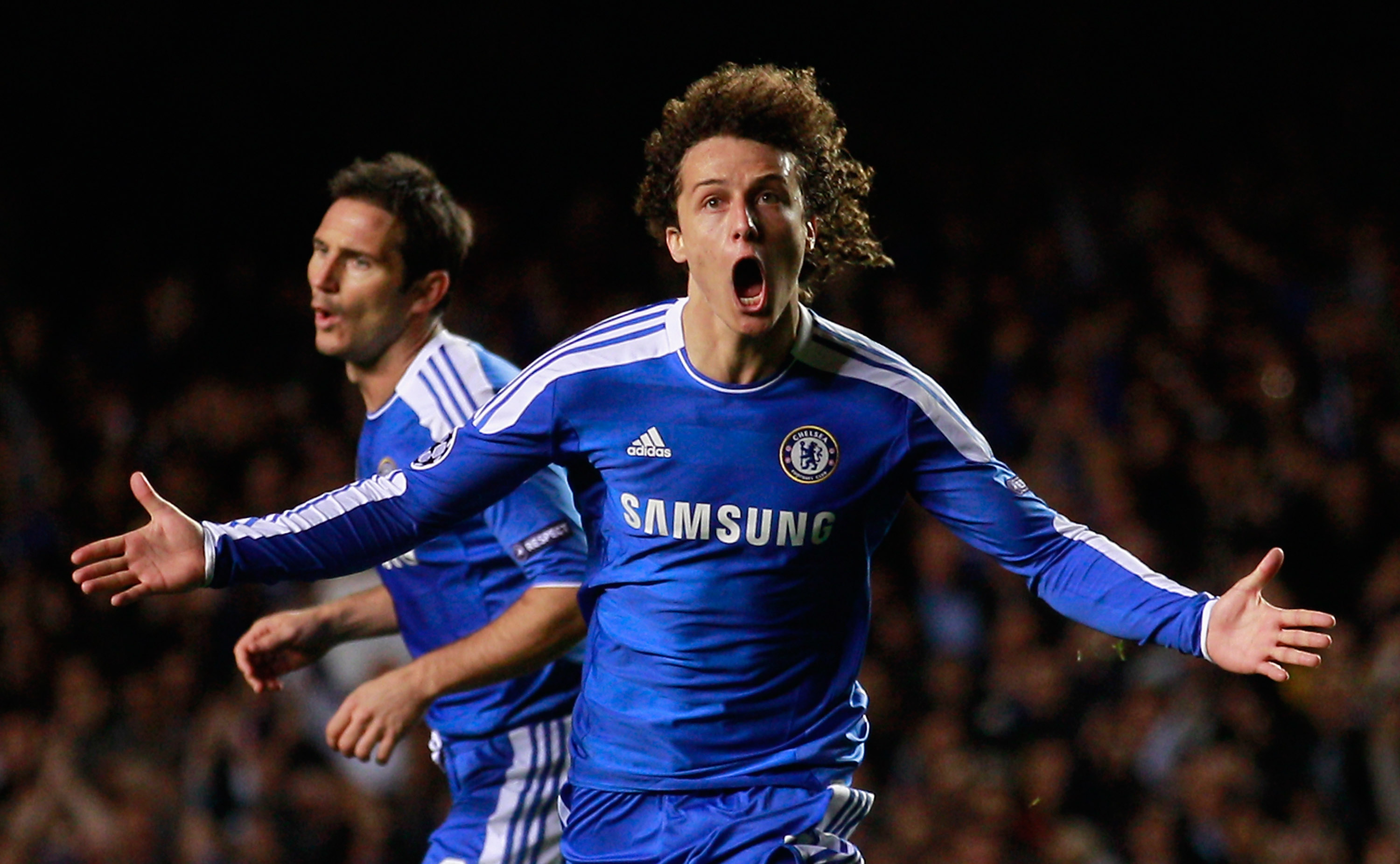 David Luiz gjorde Chelseas första CL-mål när de slog Leverkusen med 2-0 hemma.