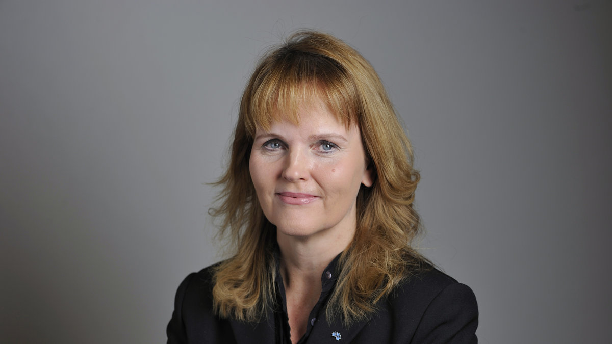 Nina Lundström (FP).