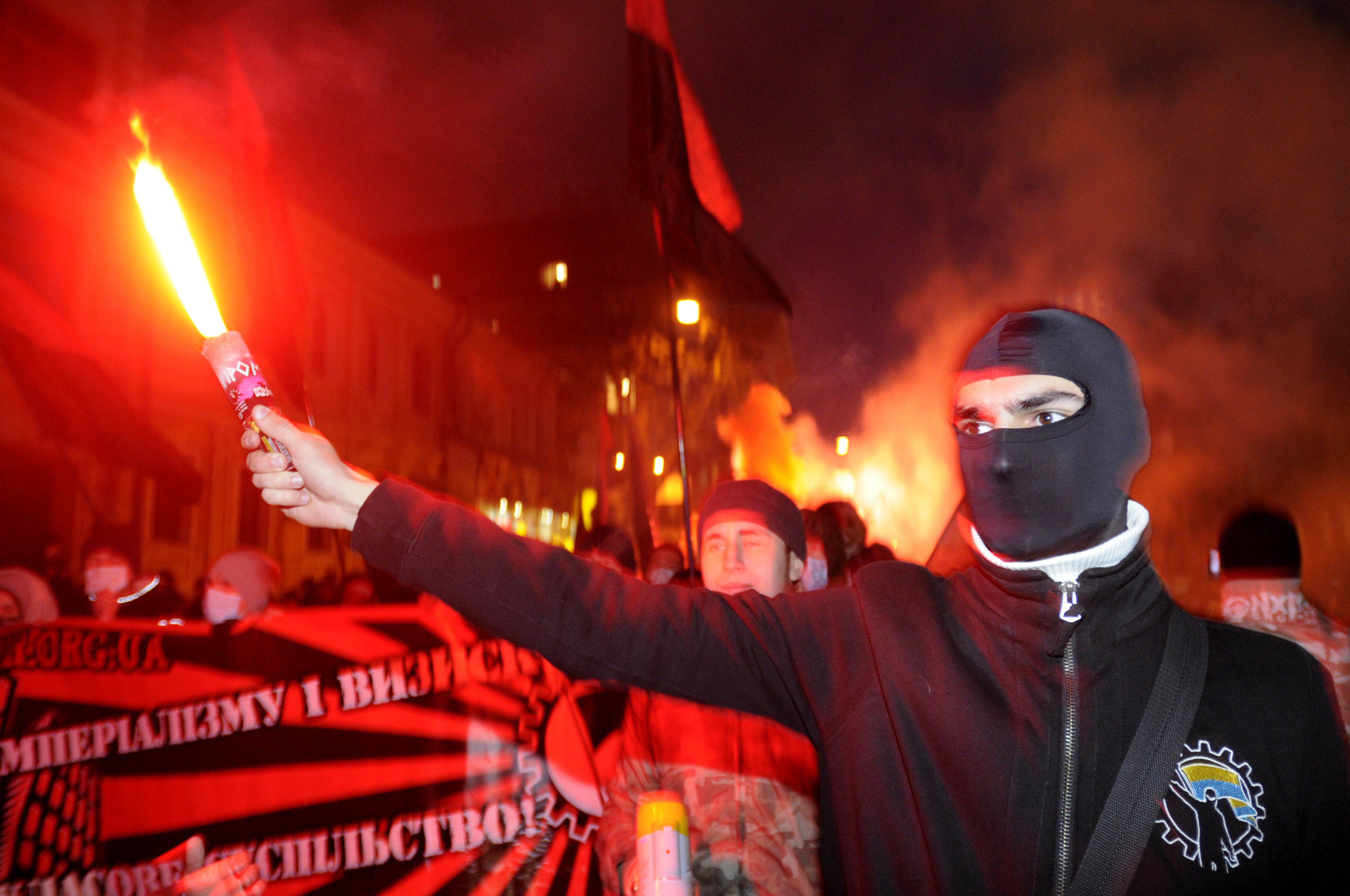 Ukraina och Polen har stora problem med rasism och grupperingar som ofta är våldsamma.