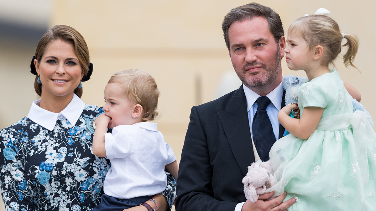 Prinsessan Madeleine, Chris O Neill och barnen Leonore och Nicolas.