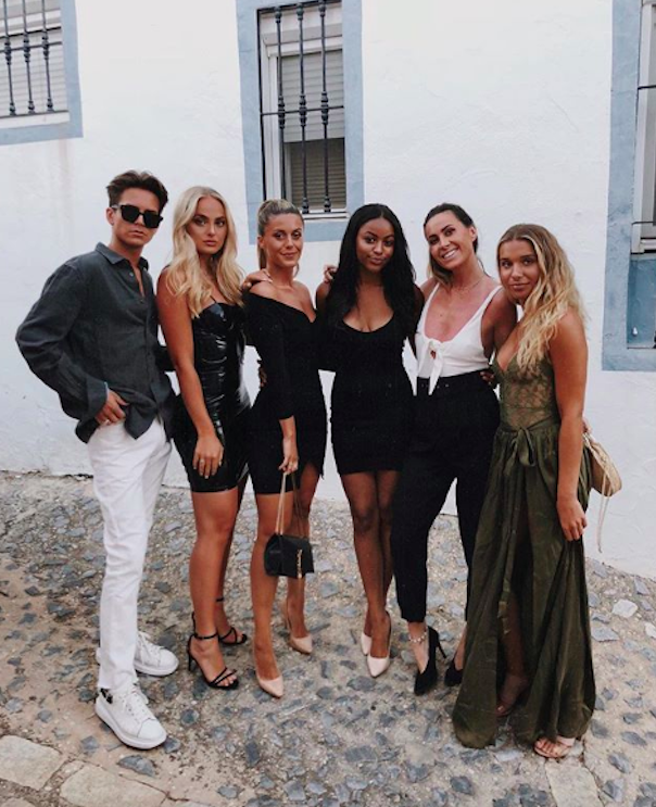 Bianca Ingrosso och gänget som reste till Marbella. Bianca Ingrosso och gänget som reste till Marbella.