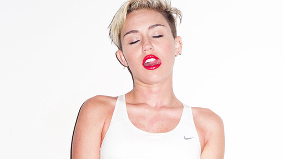 Den nya Miley är livsfarligt het! 