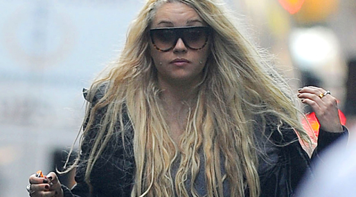 Amanda Bynes kanske inte borde sitta vid en dator i fortsättningen... Amanda Bynes kanske inte borde sitta vid en dator i fortsättningen...