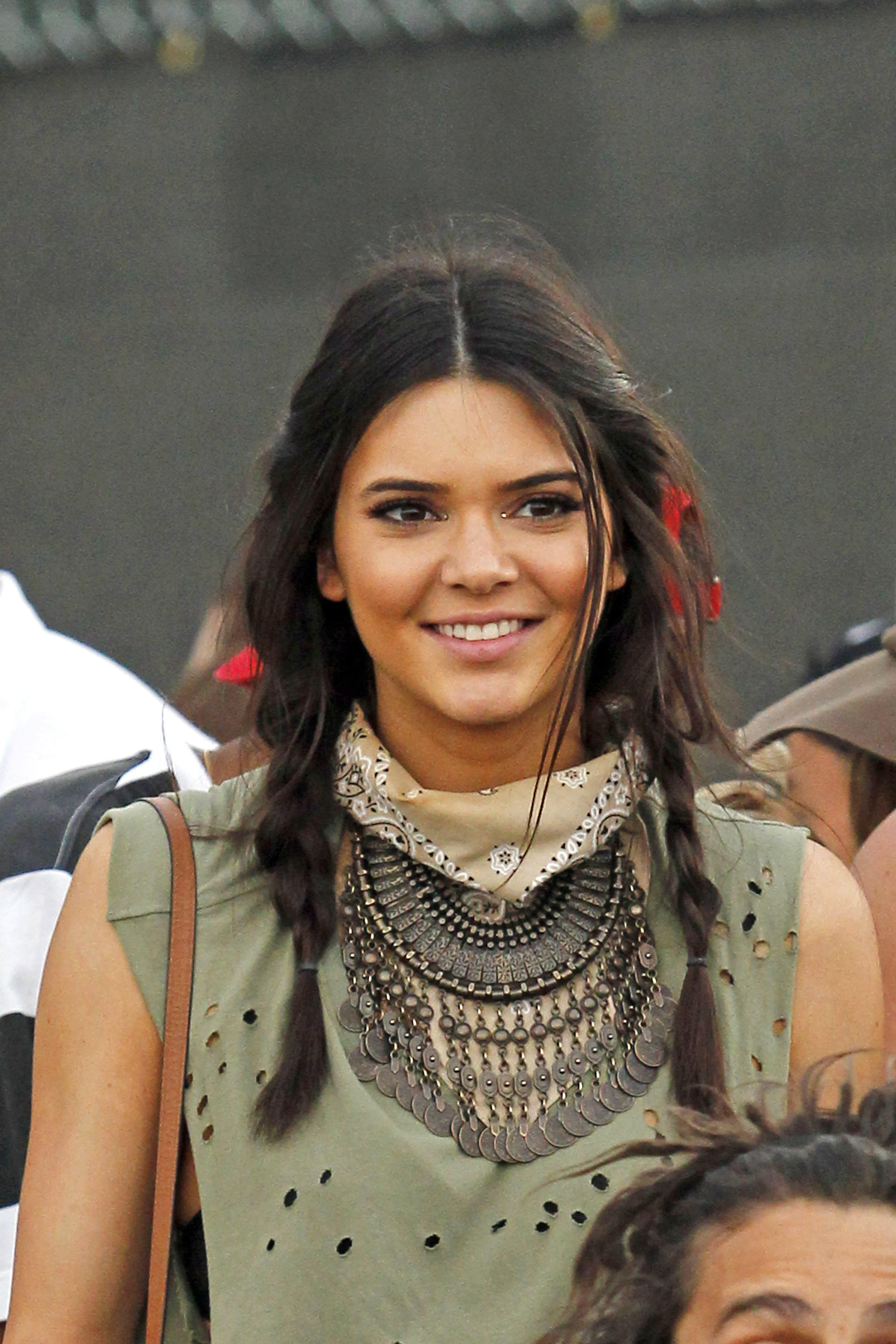 Kendall Jenner körde "Pocahontas-looken". Kendall Jenner körde "Pocahontas-looken".