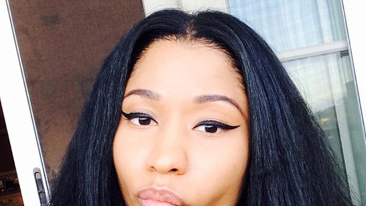 Nicki Minaj bjuder på en selfie. 