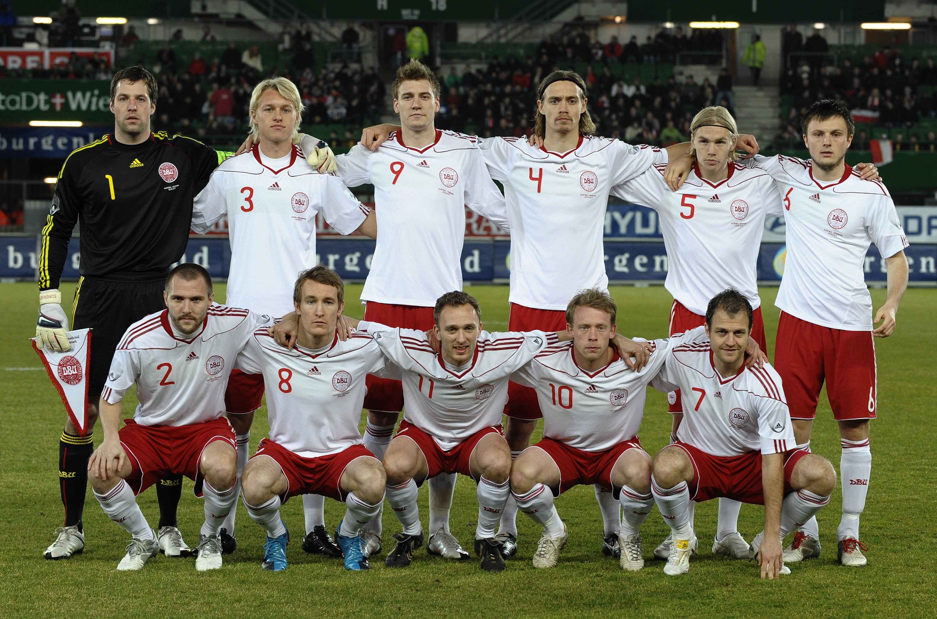Arjen Robben, Danmark, Kamerun, Japan, Holland, VM i Sydafrika