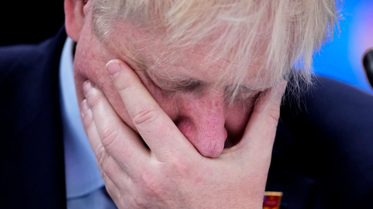 Den senaste skandalen tycks ha blivit spiken i kistan för Storbritanniens premiärminister Boris Johnson. Arkivbild.