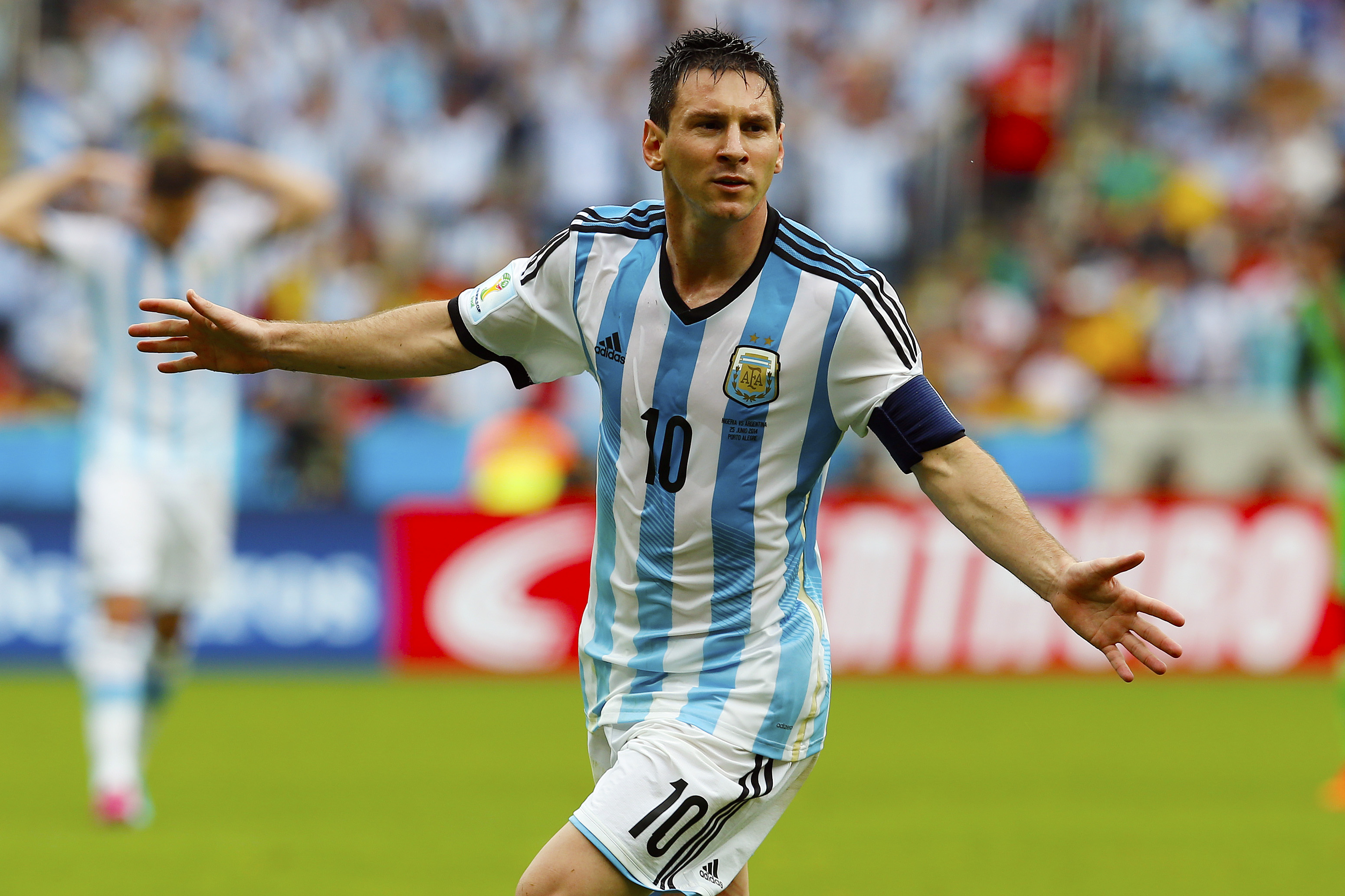 5. Lionel Messi, Argentina. Han har gjort fyra mål, han leder skytteligan – och han ÄR Argentina. Ändå räcker det inte längre. Han har mycket torrt krut kvar än. 5. Lionel Messi, Argentina. Han har gjort fyra mål, han leder skytteligan – och han ÄR Argentina. Ändå räcker det inte längre. Han har mycket torrt krut kvar än.