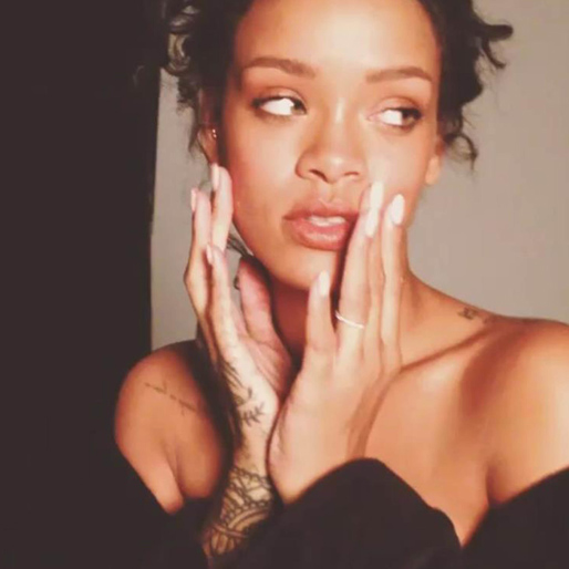 Rihanna är tillbaka på Instagram! 