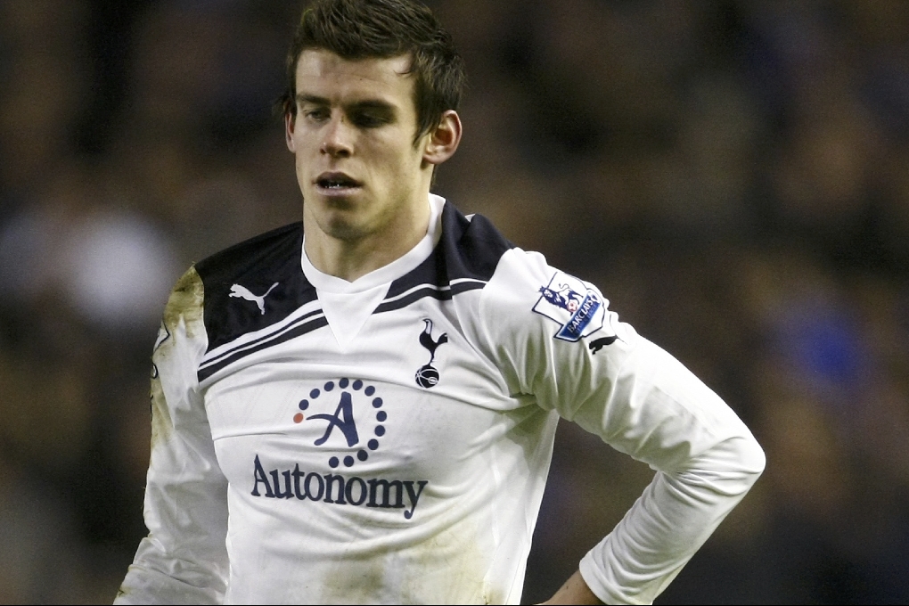 Gareth Bale är högst osäker inför nästa veckas drabbning mot AC Milan.