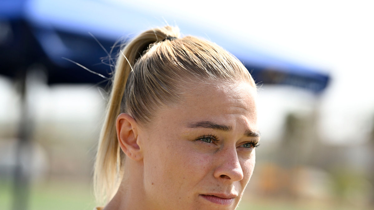 Fridolina Rolfö i samband med tisdagens träning i Córdoba, inför Sveriges landskamp borta mot Spanien på fredag.