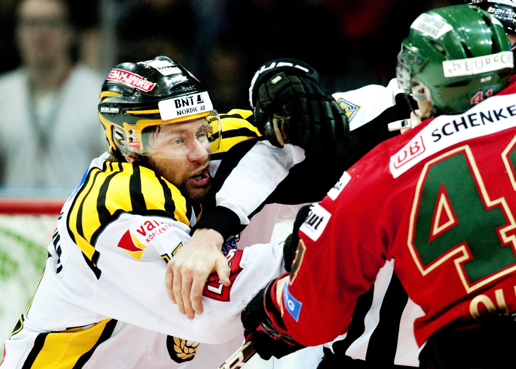 Jonathan Granström har gruffat sig till en tredje plats i grundseriens utvisningsliga. 91 minuter blev det för Brynäsforwarden. Jonathan Granström har gruffat sig till en tredje plats i grundseriens utvisningsliga. 91 minuter blev det för Brynäsforwarden.
