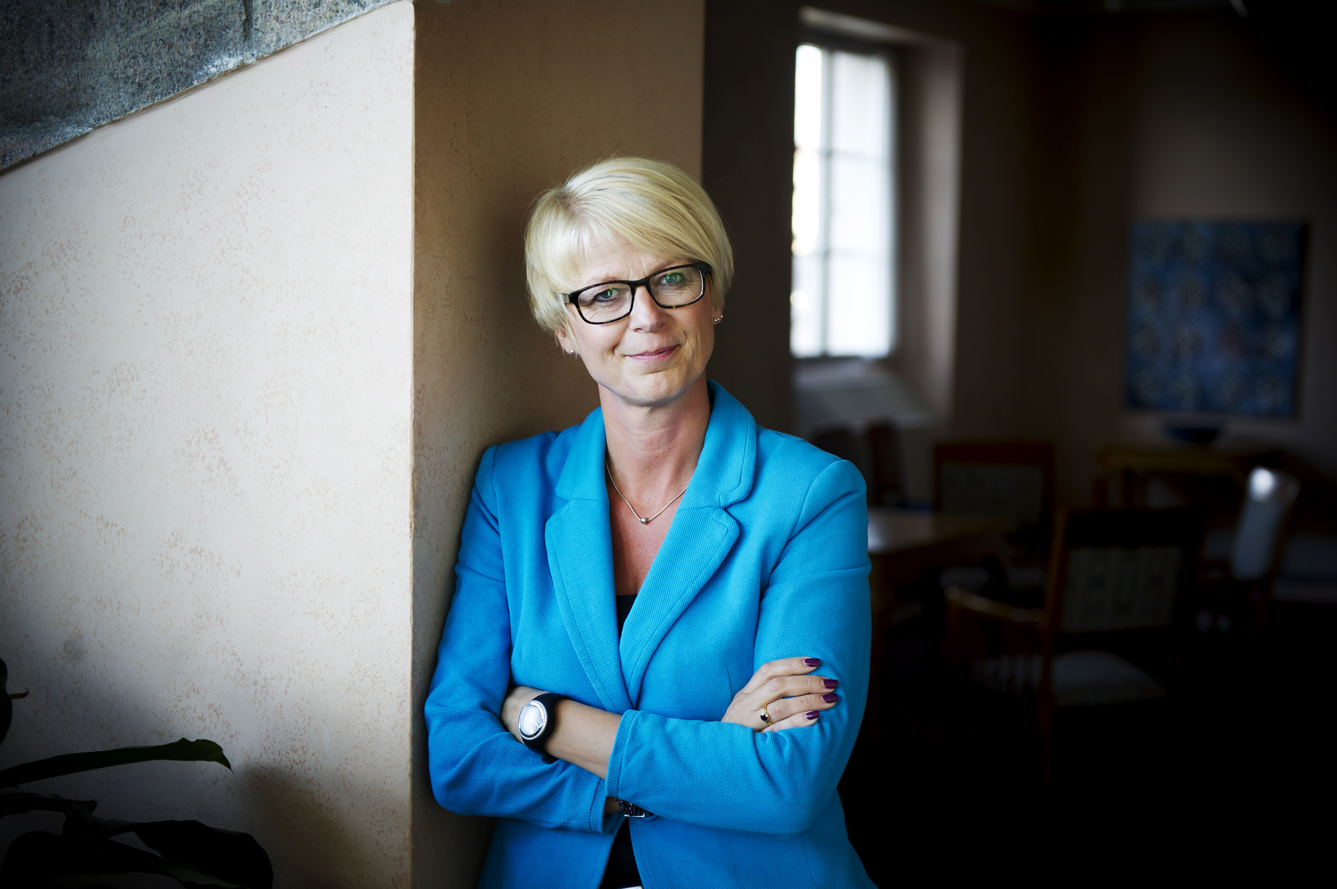 Elisabeth Svantesson (M), arbetsmarknadsminister: 828 600 kronor. (Svantesson satt ej i regeringen under inkomståret 2012) Elisabeth Svantesson (M), arbetsmarknadsminister: 828 600 kronor. (Svantesson satt ej i regeringen under inkomståret 2012)