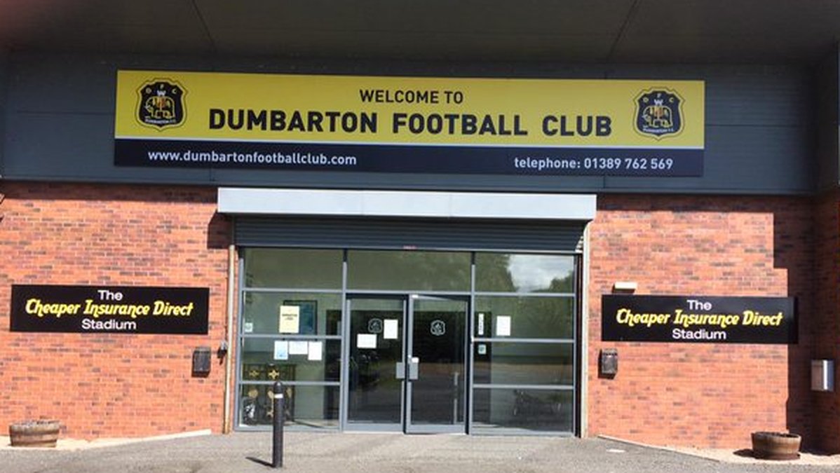 Här har vi Cheaper Insurance Direct Stadium, där Dumbarton FC spelar. 