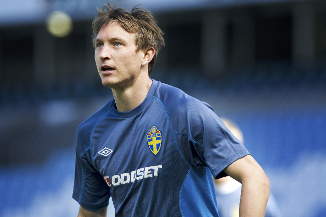 Kim Källström hoppar in i stället för Anders Svensson.