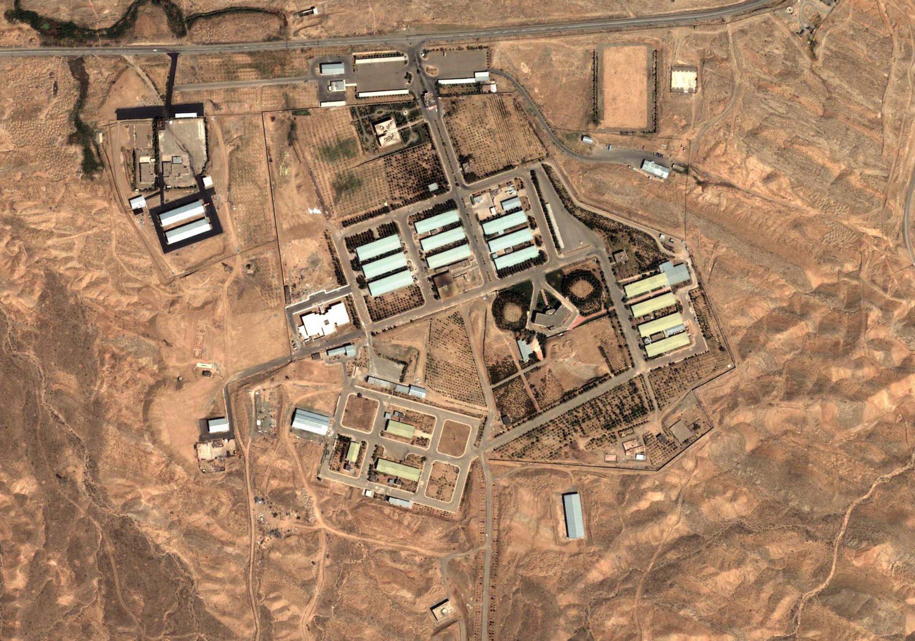 Satellitbild från en Iransk kärnkraftsanläggning.