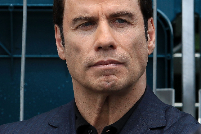 Det efter att Travoltas rättsliga team har kunnat bevisa att skådespelaren inte befann sig i Los Angeles där övergreppet ska ha inträffat under den aktuella dagen.