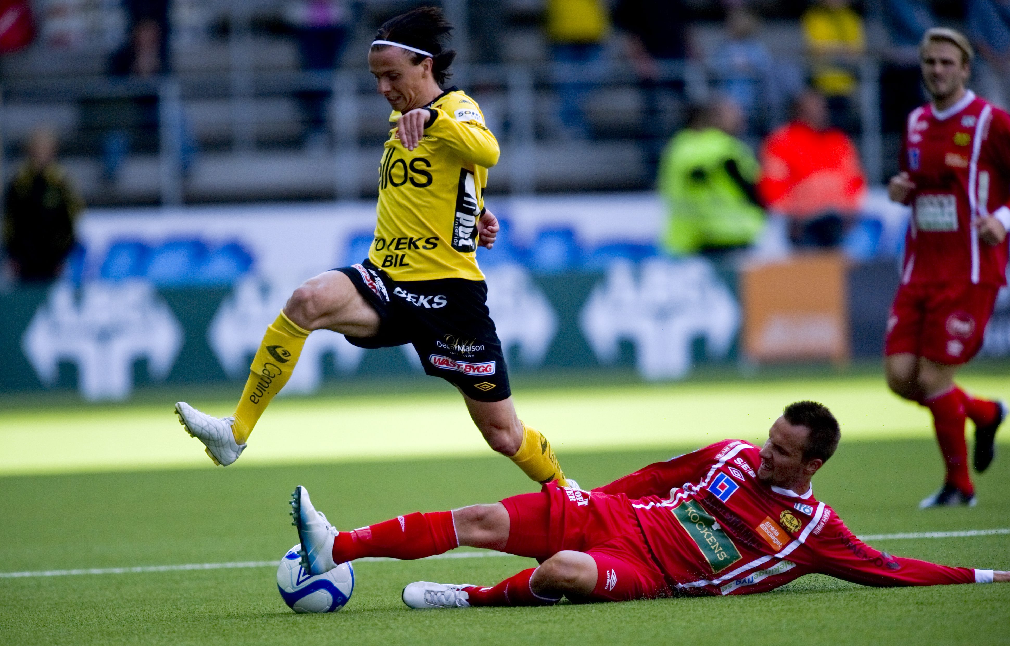 Elfsborg har tagit ett sporadiskt grepp om allsvenskan. Men Helsingborg har trots allt två matcher mindre spelade.