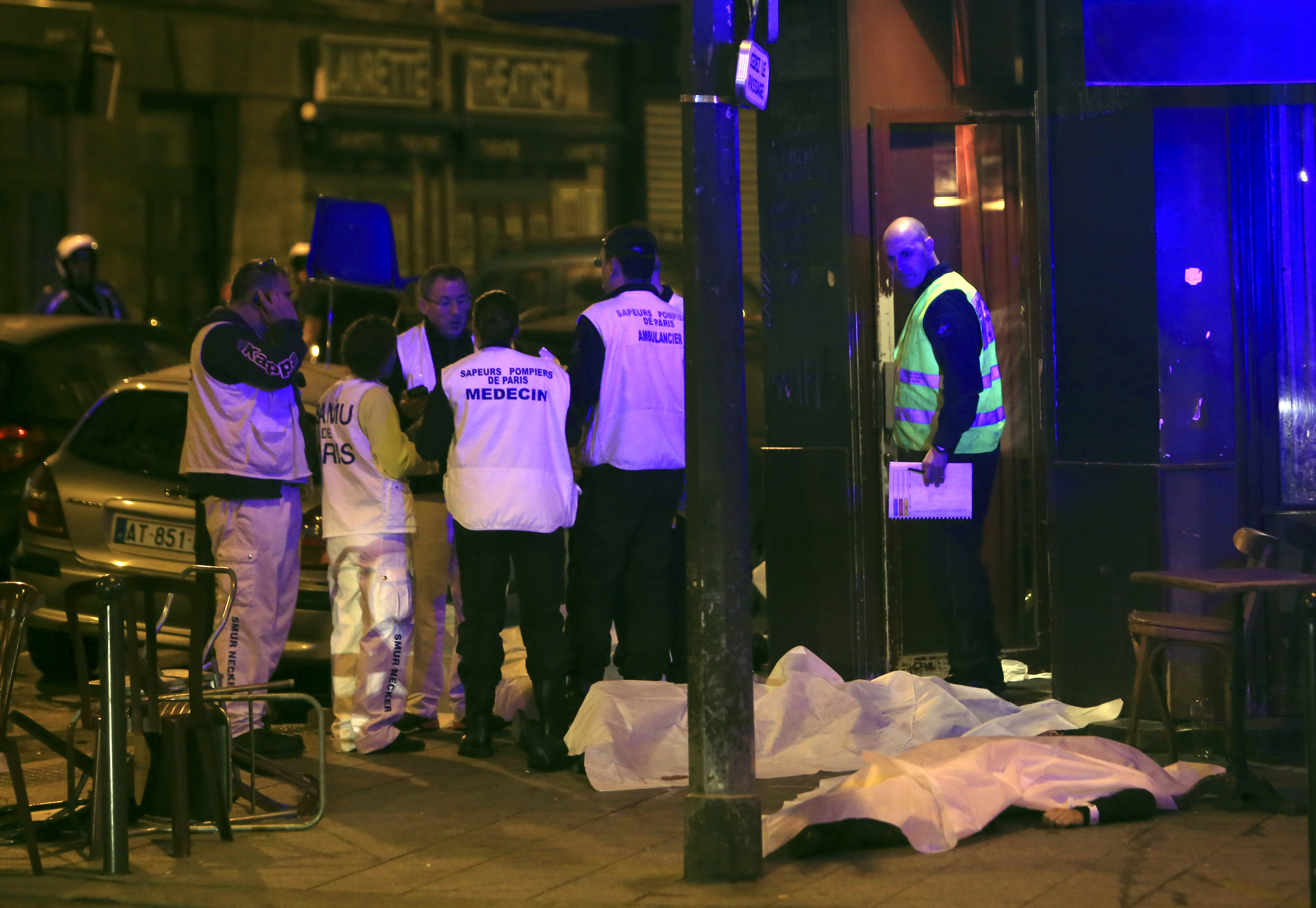 Bilder från attackerna i Paris Bilder från attackerna i Paris