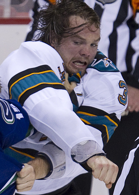 Douglas Murray i San Jose Sharks. Douglas Murray i San Jose Sharks.