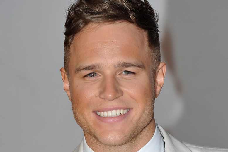23. Britternas nya popexport Olly Murs charmar till sig det mesta med sitt kritvita leende. 23. Britternas nya popexport Olly Murs charmar till sig det mesta med sitt kritvita leende.