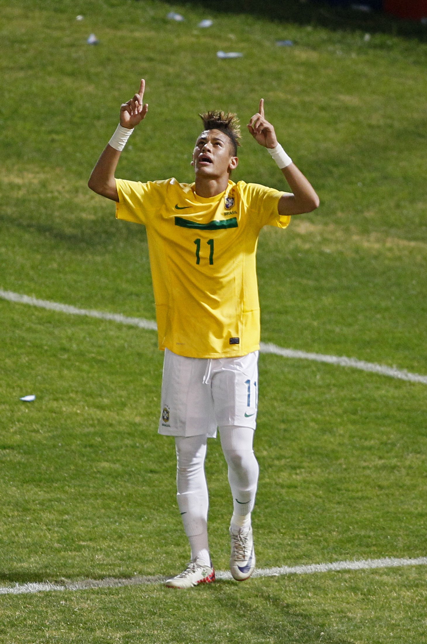 Neymar poserar på en sedvanligt ironisk bild.