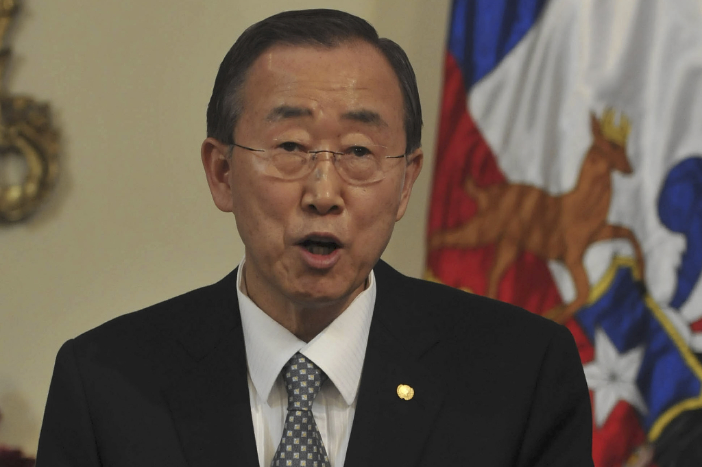 Ban Ki-Moon kräver att de urskillningslösa attackerna upphör.