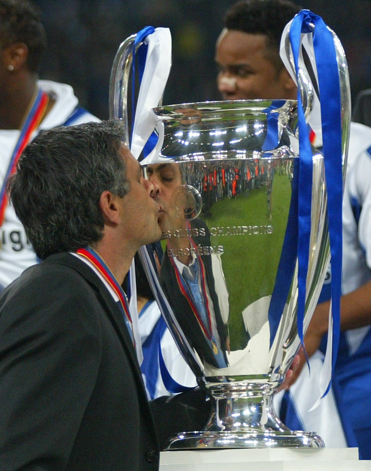 Portugisen fick bästa möjliga start på tränarkarriären då han redan sin andra säsong i FC Porto bärgade Champions League-buckan 2004.
