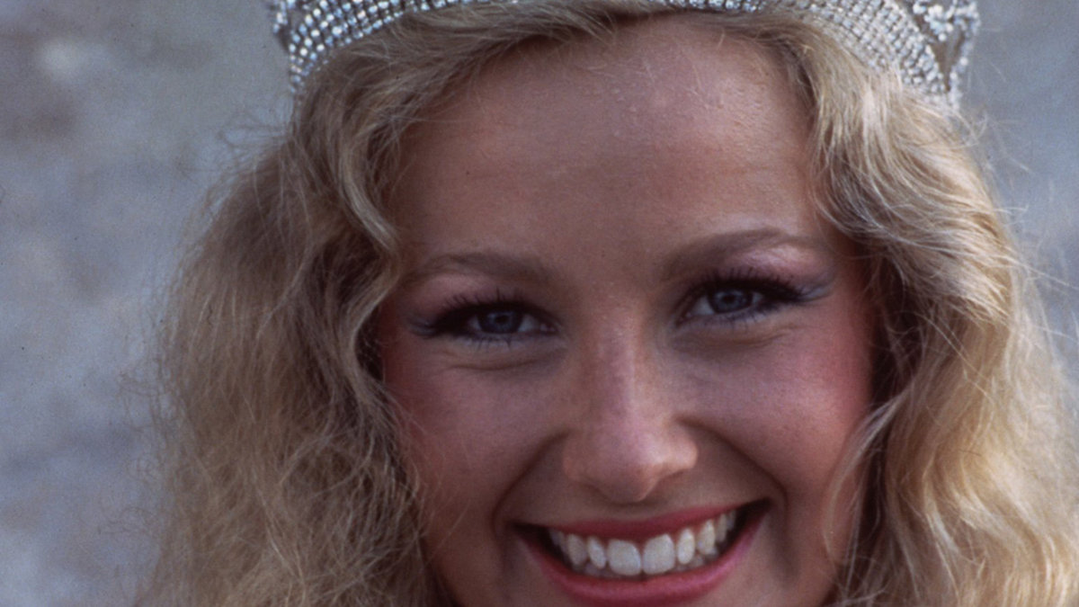 År 1984 ställde Yvonne Ryding upp i Fröken Sverige-tävlingen och vann. Hon fick därefter representera Sverige i Miss Universumtävlingen som det året arrangerades i Miami, Florida. Hon vann och blev Miss Universum.