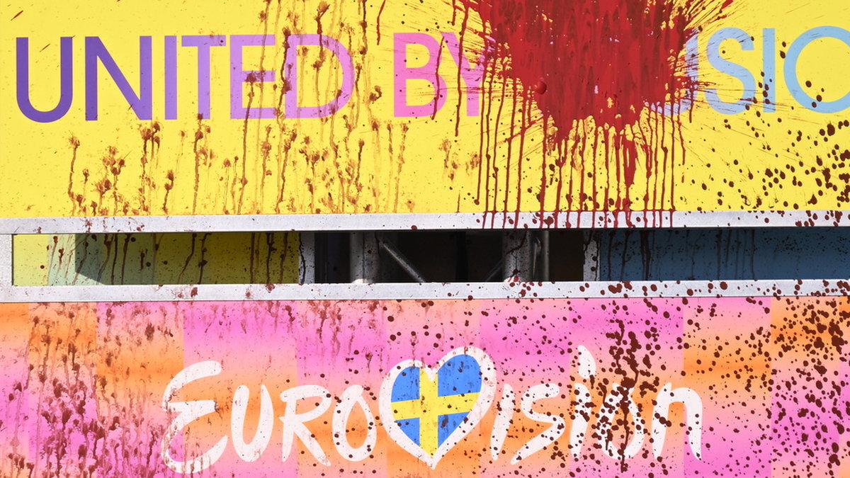 Eurovision installationen vid Malmö live har vandaliserats med röd färg och klotter under helgen. Arkivbild.