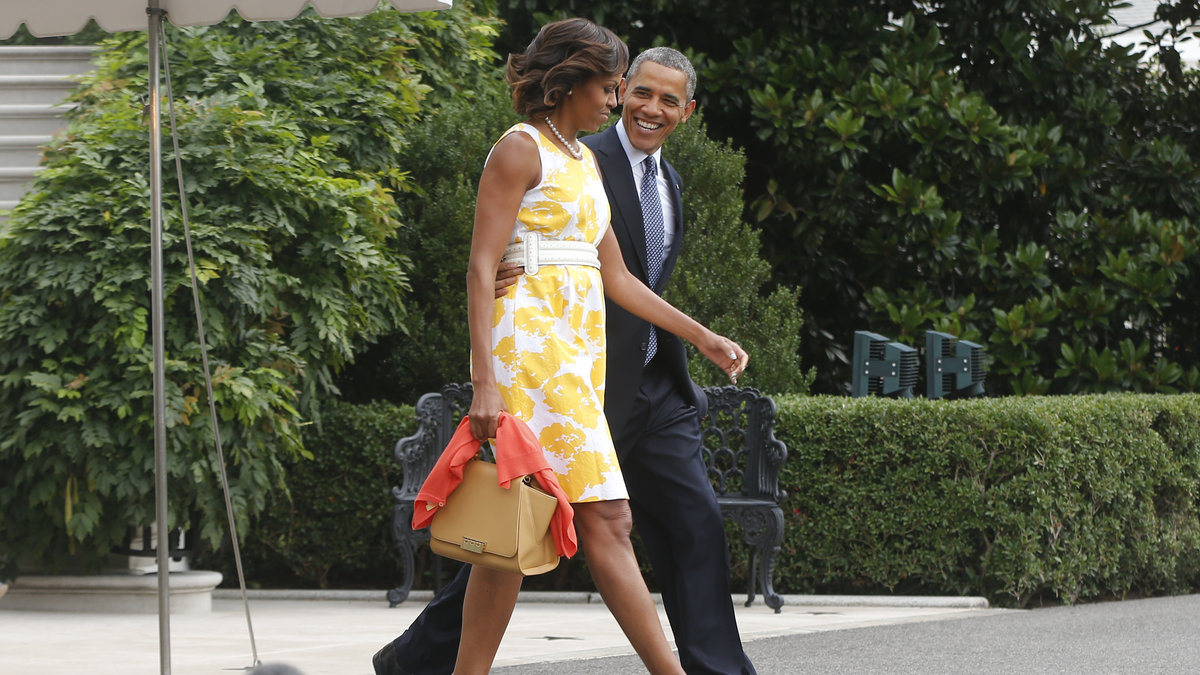 Paret Obama på väg till semester.