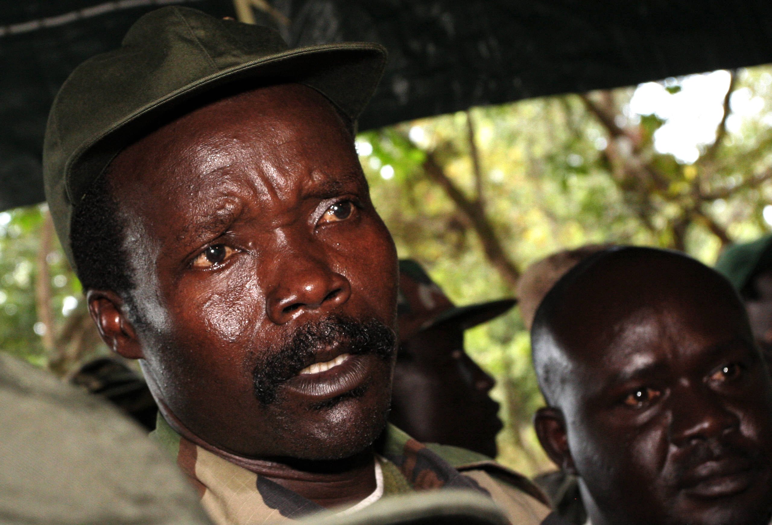 Joesph Kony är gerillaledare för Herrens motståndsarmé (LRA). 
