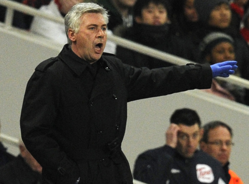 Det ser mycket mörkt ut för Chelsea-tränaren Carlo Ancelotti. Frågan är om italienaren får ha kvar sitt jobb?
